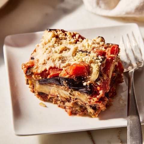 A satisfying Greek dish: Moussaka with beef and eggplant, topped with creamy béchamel sauce.
